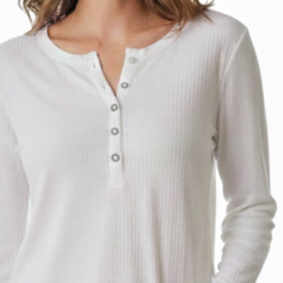 Gloria Vanderbilt Cream Textured Top - Picture 2 of 5